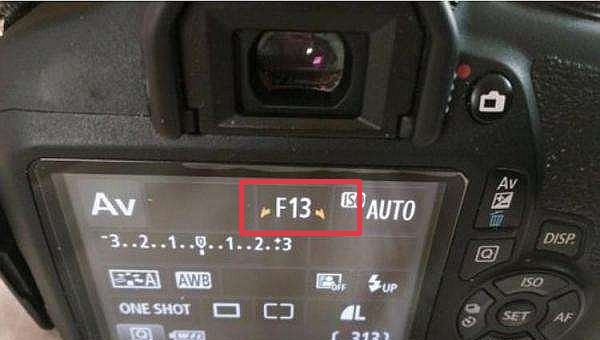 单反光圈优先怎么调图6