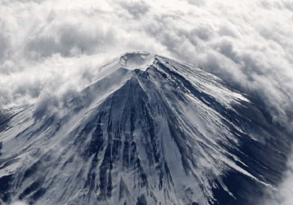 富士山怎么画，漂亮的山水上色简笔画要怎么画才好看图5