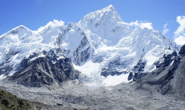 珠峰北坡难还是南坡难，登珠峰南坡和北坡有什么区别图1