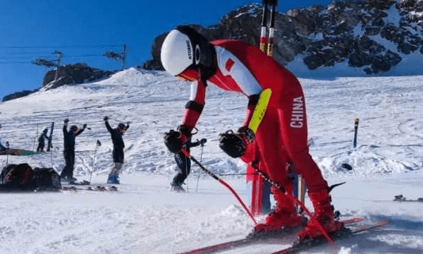 高山滑雪是在什么滑雪基础上图4