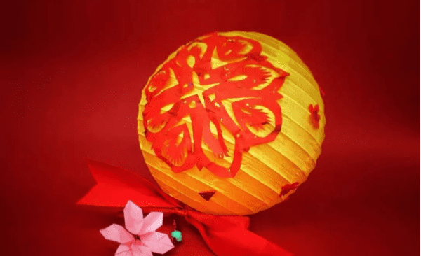 怎么做新年灯笼，DIY元旦灯笼怎么做图11