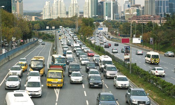 肇事逃逸交警一般会怎么处理，辅警回家途中遇肇事逃逸怎么办图1