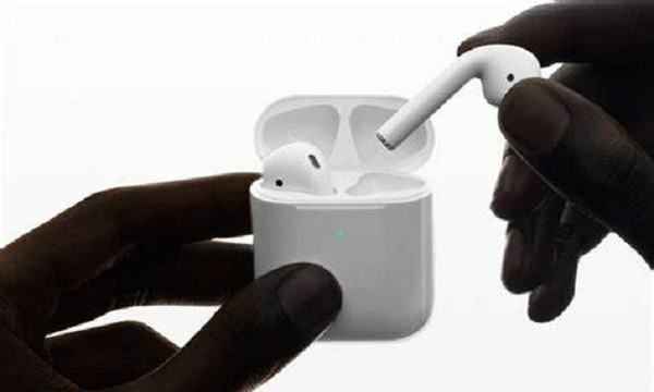 airpods2怎么调节音量图1