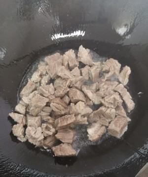 黄金土豆片家常做法，做土豆有什么简单又好吃的烹饪方法?图4