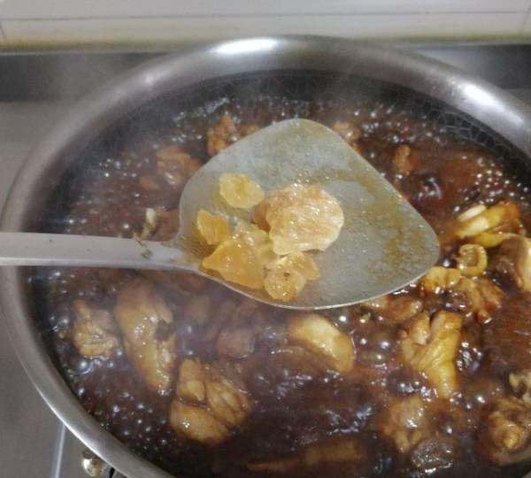 大盘鸡怎样做好吃，鸡腿土豆青椒怎么做大盘鸡图7